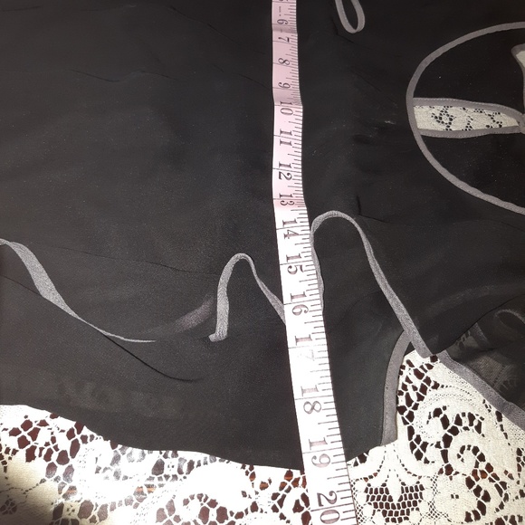 Ravel Black Gray Trim Blouse Size Medium - Picture 7 of 8